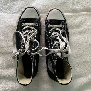 Converse Black High Top tennis shoes women’s size 7.5